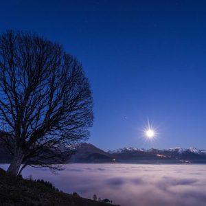 La lune se rêvait soleil